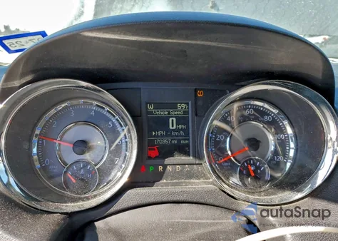 2016 Chrysler Town & Country Touring L z USA, uszkodzony, nr VIN 2C4RC1CG7GR247156